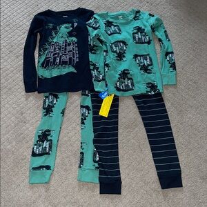 Carter's Kids Long Sleeve PJ Set - Black and Green Dinosaur Design